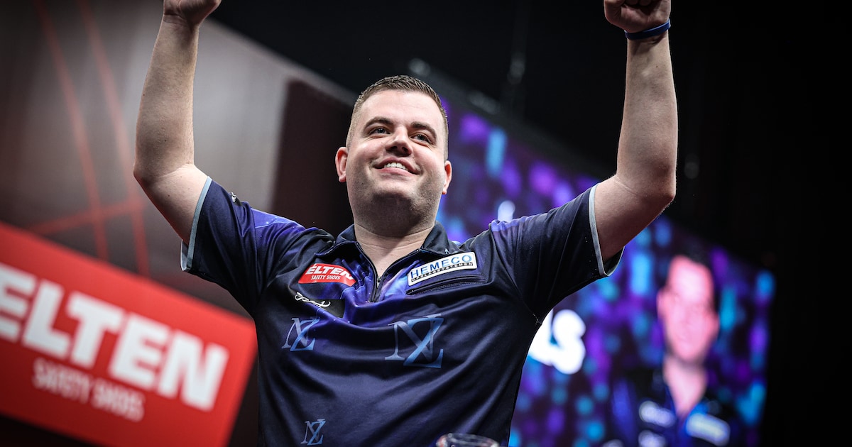 Niels Zonneveld pakt in Maastricht eerste PDC-titel en 41.000 euro na winst op Danny Noppert