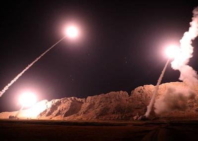‘Bombardementen VS niet effectief, Iran heeft nog 1000 raketten’