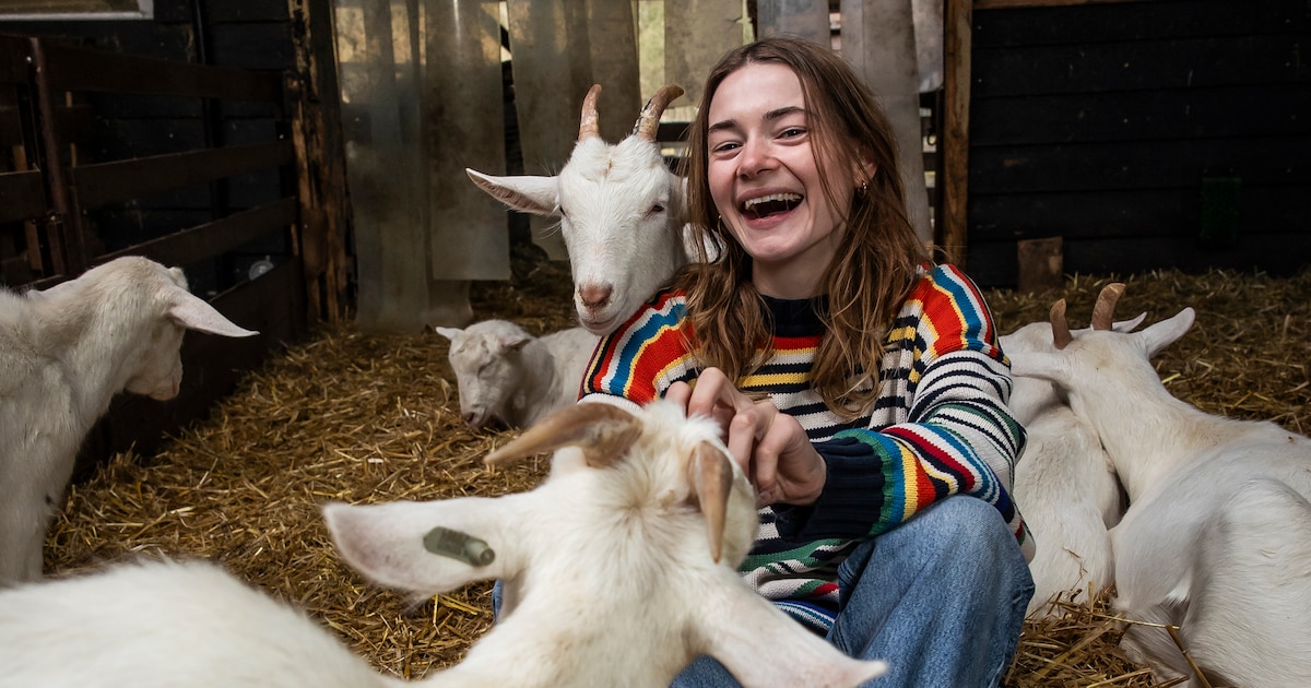 Emma Wortelboer gaat mannen op Texel aan de liefde helpen