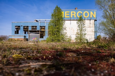 Van vervallen bedrijfsgebied naar plek met penthouses van ruim 1,1 miljoen: tegenstelling Mercon Klo