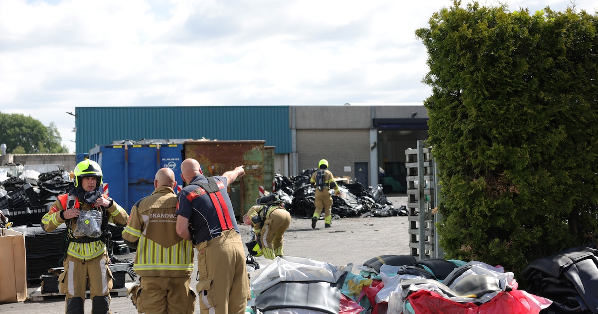 Rookontwikkeling in bedrijfspand in Waalwijk, brandweer voorkomt grote schade
