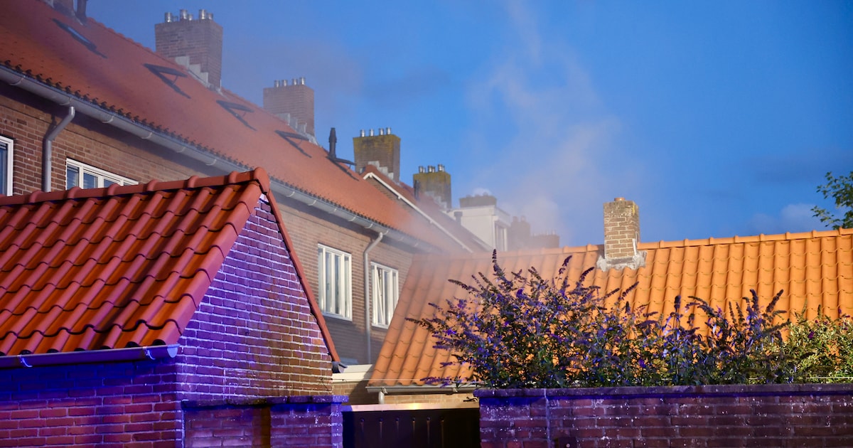 Schuurbrand snel onder controle in Emmeloord, brandweer was al in de buurt