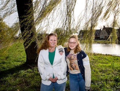 Suus (15) heeft het CTNNB1-syndroom, het duurde lang voordat moeder Bregje (42) dat te weten kwam