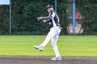 Honkballers Storks beginnen aan bijzonder seizoen: ‘Voor veel spelers hun laatste kunstje’