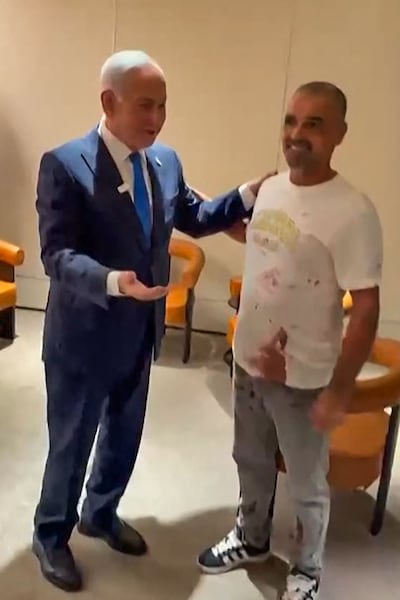 LIVE Noodlanding Flydubai | Netanyahu ontvangt passagiers flydubai-vlucht op Ben Gurion: ‘Je bent een held’