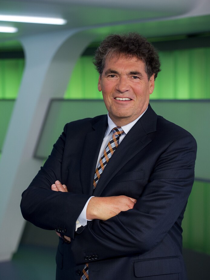 Zieke RTL-weerman Peter Timofeeff is weer even thuis | Binnenland | AD.nl