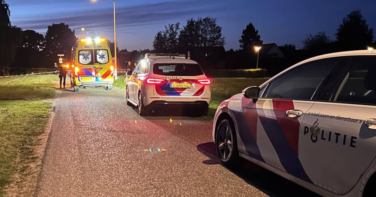 Jasper (23) rijdt frontaal in op twee studenten: ‘Ik stapte uit en zag die meisjes op de grond ligge