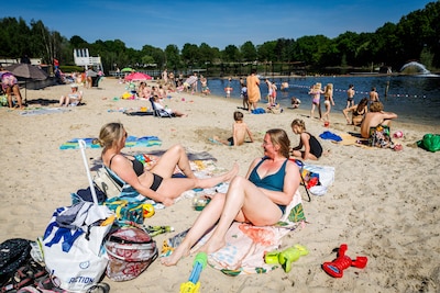 LIVE Hitte in Brabant |‘Poepbacterie’ bij Rauwbraken en temperaturen in schoolgebouwen lopen op tot 