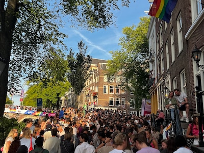 Toilets during WorldPride: here is where to find them along the Canal Parade in Amsterdam