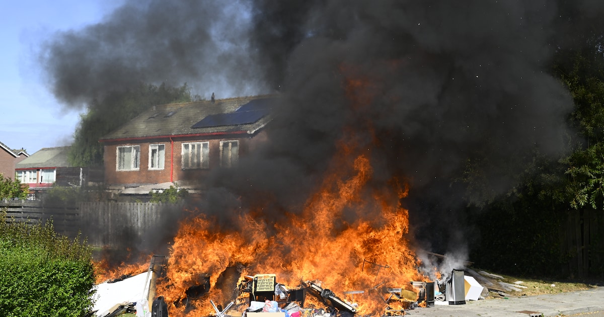 Afvalbrand aan Schuitenzand in Delfzijl onder controle