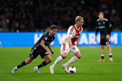 Ajax drukt Willem II achteruit, maar vindt vooralsnog geen gaatje in verdediging