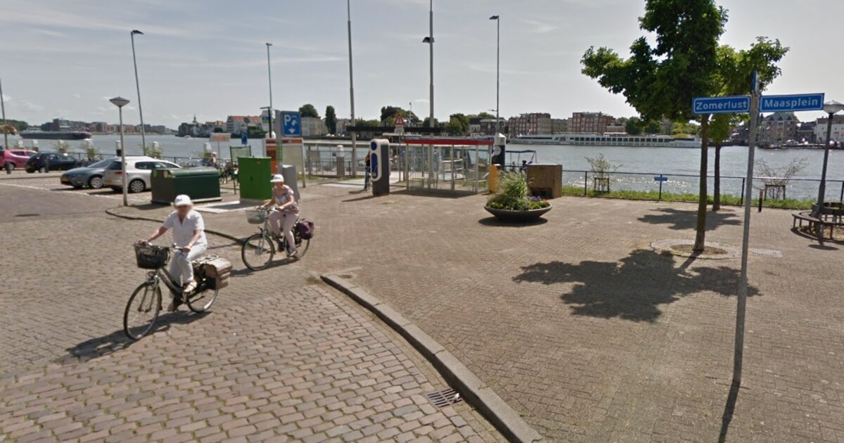 Veerplein Zomerlust En Deel Maasplein In Zwijndrecht Worden Autoluw 