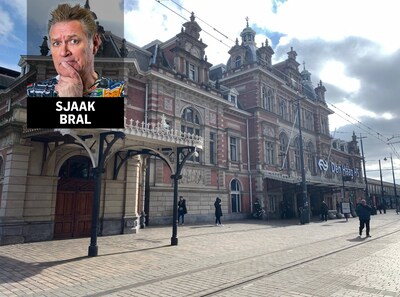 Kijkje in Koninklijke Wachtkamer op Hollands Spoor: ‘Wc-bril bleek uit voorzorg verwijderd. Schijter