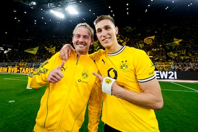 Ajax stunt en legt Duits international Julian Brandt (30) voor drie seizoenen vast