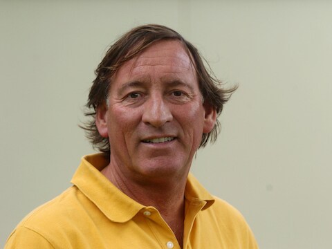 Theo Dietz, zakenman achter surfmerk O’Neill en goede vriend van koning, overleden op 72-jarige leeftijd