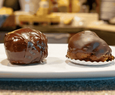 Welke van deze is de echte Bossche bol, en welke de vegan variant? Wij gaan proeven