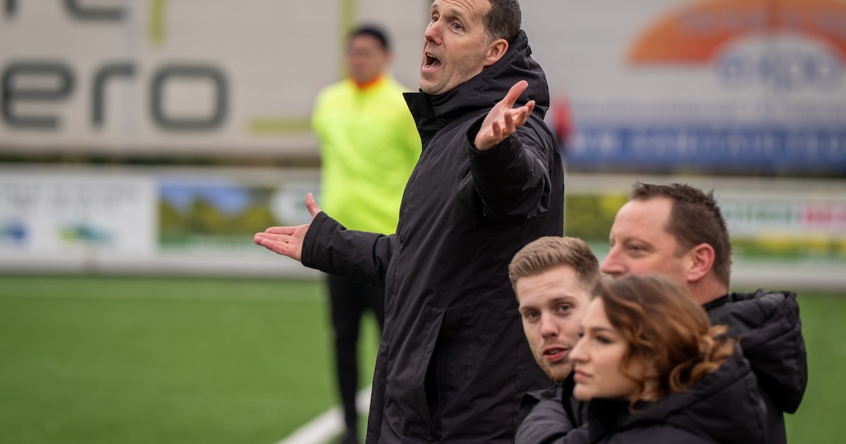 Nijenhuis verscheurt na achttien jaar ‘contract voor het leven’ bij Excelsior Zetten: ‘Zwarte bladzi