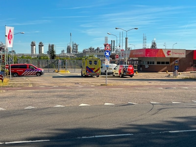 Wéér incident bij kunststofbedrijf Delrin: lekkage tijdens onderhoud, twee monteurs nagekeken