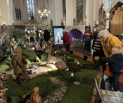 Kijken, kijken én aankomen: deze megakerststal bezoek je binnenkort weer in Deventer