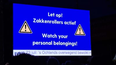 Zakkenrollers azen op telefoons Vierdaagselopers