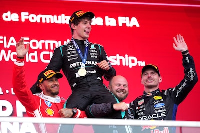 Formule 1-podcast | ‘Dit was een symbolisch podium met de kroonprins in het midden’