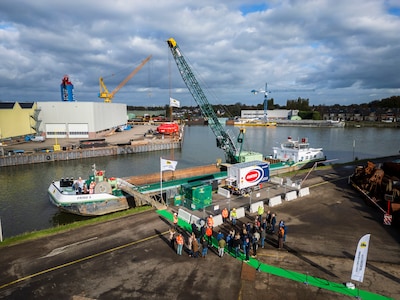 Sliedrechters baggeren IJssel uit zonder uitstoot: het kan nog slimmer, maar dat mag niet