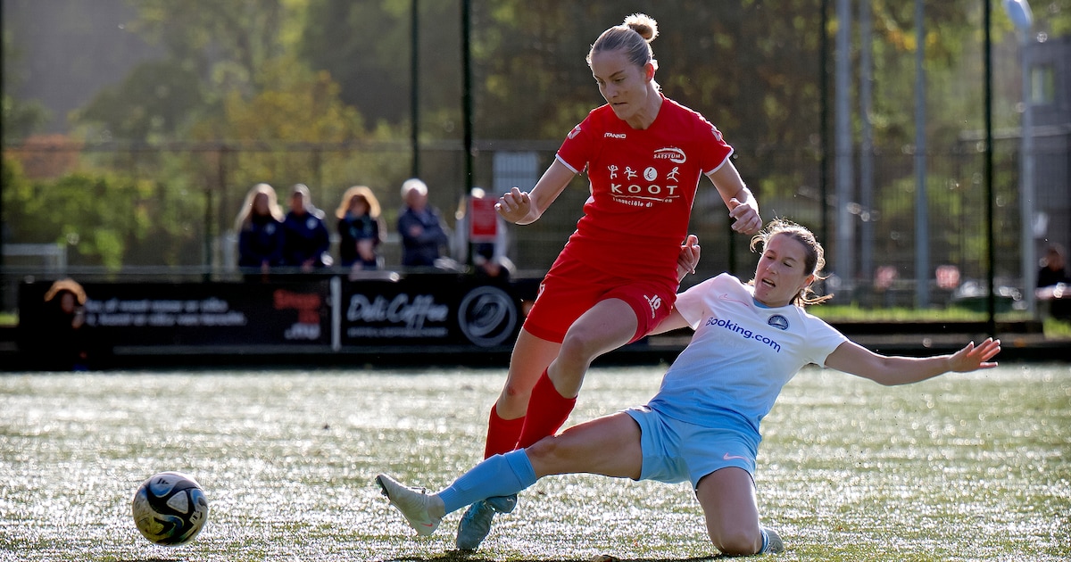 Isis Schouwe beleeft zeldzame voetbaldag met Saestum: ‘Die kans spookt nog wel door m’n hoofd’