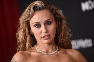 Miley Cyrus reageert fel op kritiek na eerste optreden in vier jaar en twijfelde over tweede optreden