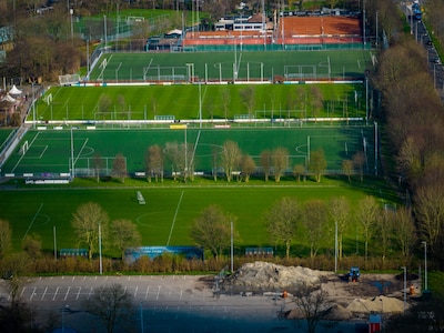 Tennisclub Alkemade krijgt 10.000 euro voor uitbreiden van clubhuis