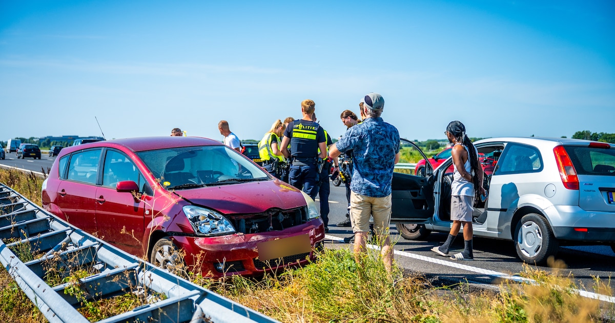 Vier voertuigen betrokken bij verkeersongeval op A12 bij Nieuwerbrug, één persoon aangehouden