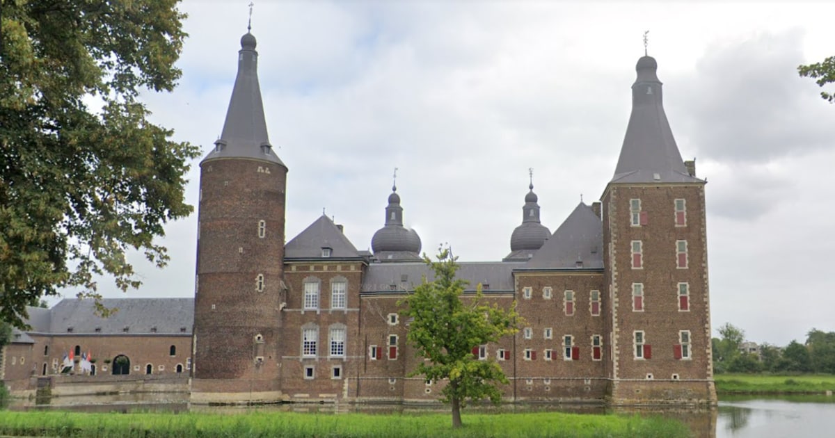 Jonge speurneuzen zoeken aanwijzingen in Kasteel Hoensbroek