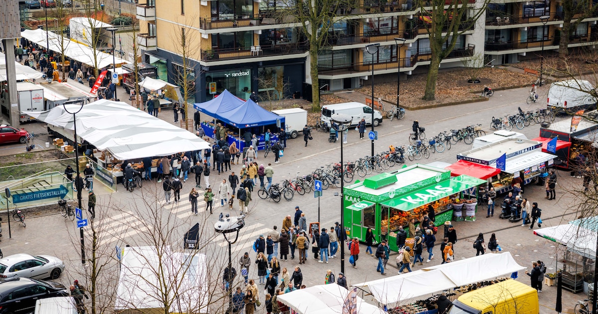 Zaterdagmarkt tijdelijk naar Burgemeester Kuperusplein door renovatie centrum
