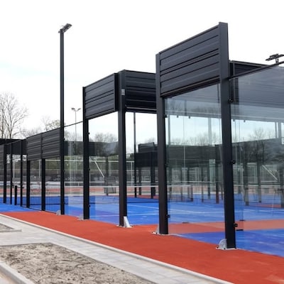Geen klachten over herrie van nieuwe padelbanen: ‘Er is goed naar ons geluisterd’