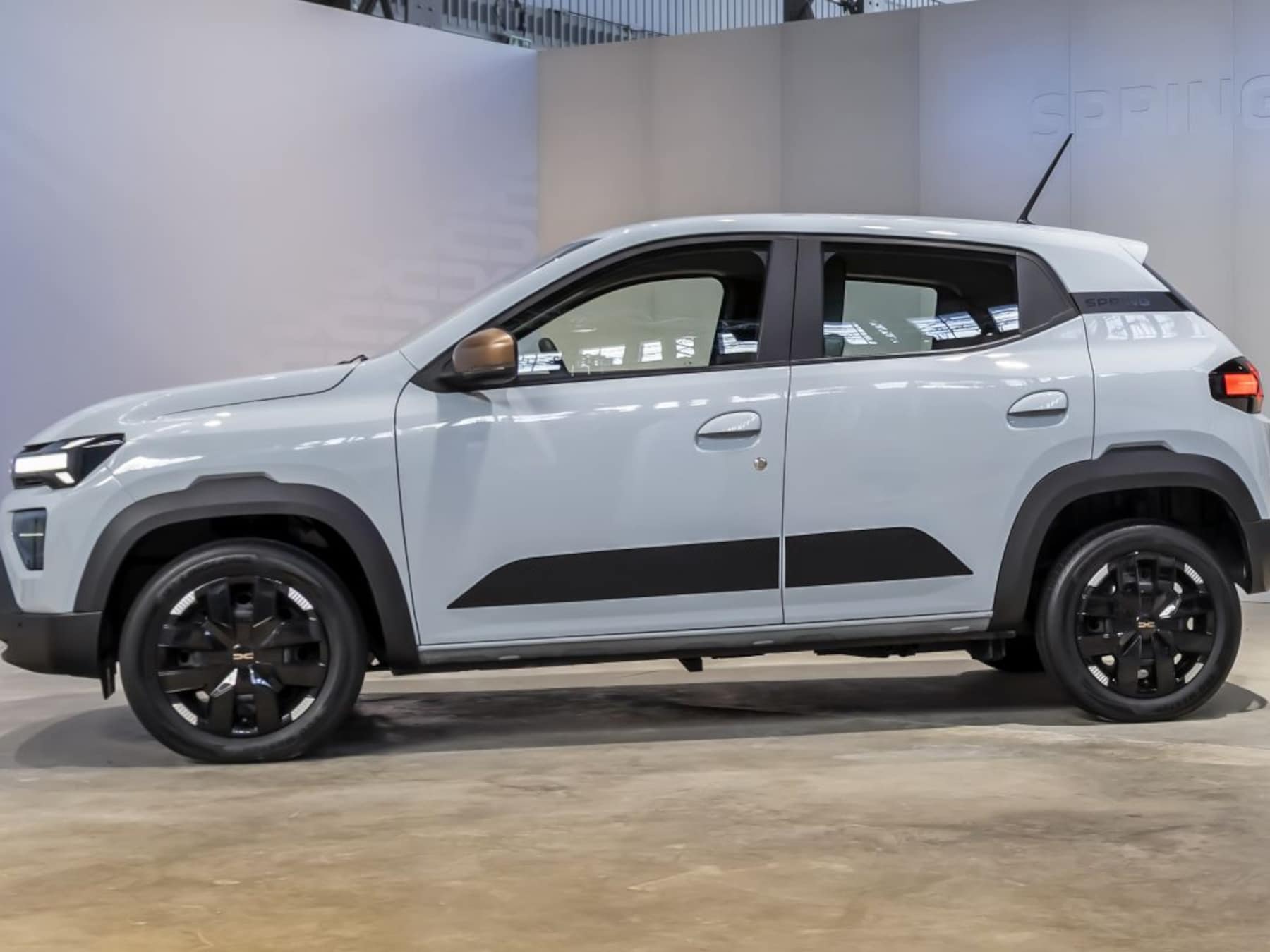 De goedkoopste auto van Nederland is eindelijk geschikt voor de snelweg