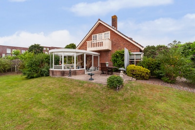 Van bovenwoning tot villa: voor een miljoen koop je in Den Haag heel verschillende huizen