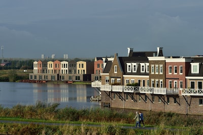 Zorgen bij raadsleden om mogelijk gebrek aan parkeerplaatsen in Westergouwe