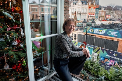 Vanuit hun woonkamer leven ze mee met 3FM: ‘Raam open, tv uit – zo simpel kan genieten zijn’