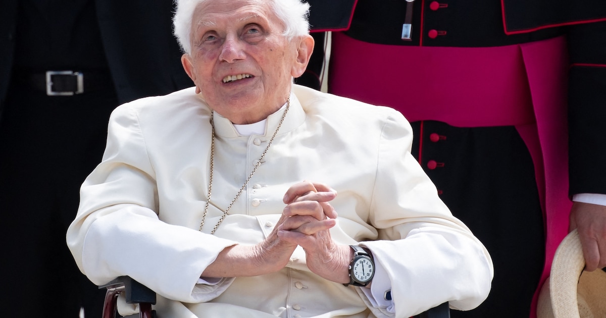 Voormalig paus Benedictus (95) erg ziek: ‘Gezondheid gaat snel ...