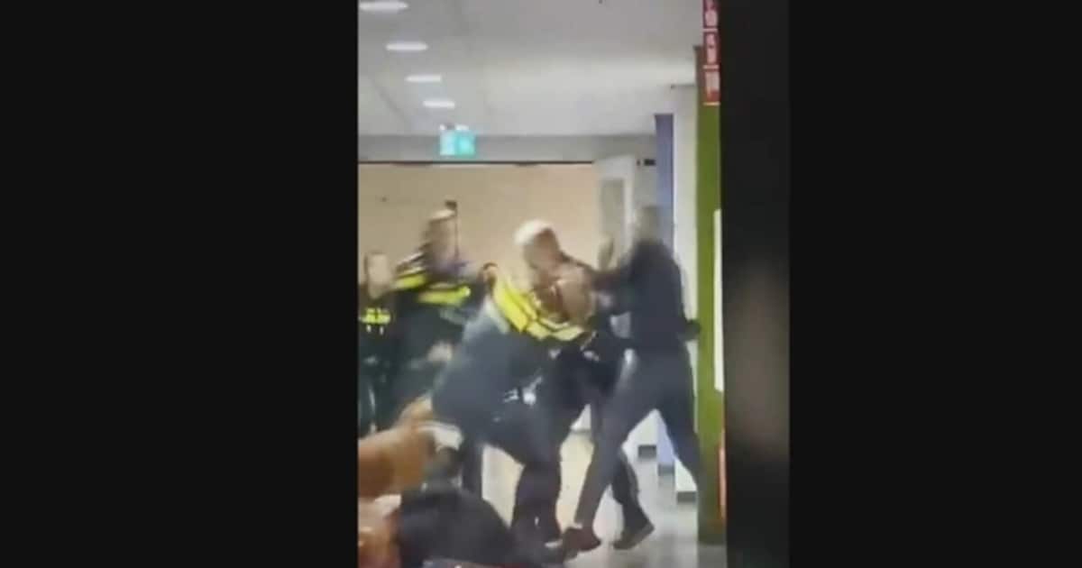 Politie krijgt ‘meest heftige bedreigingen’ na incident zwangere vrouw, zelfs kritiek vanuit VN-rapp