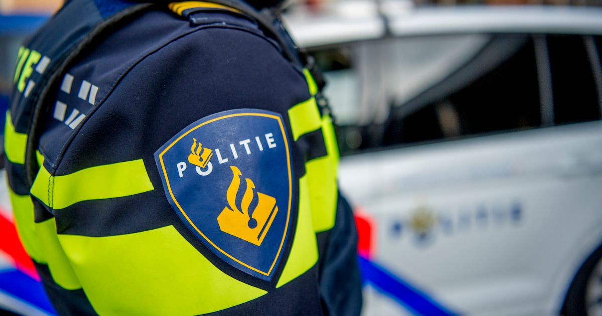 Haagse politiemedewerker verdacht van omkoping | Regio | AD.nl