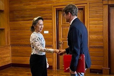 Eerste teken van leven na 5 jaar: Rode Kruis bezoekt oud-leider van Myanmar Suu Kyi