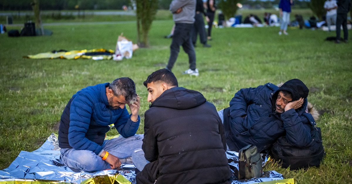 Rode Kruis maakt zich zorgen over Ter Apel: ‘Onbegrijpelijk dat er geen echte oplossing is gevonden’