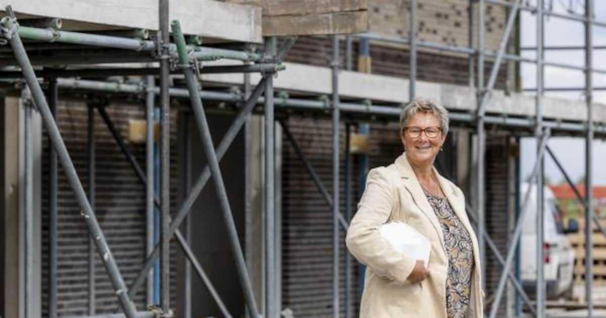 Lezers verdeeld over beoogd wethouder Yvonne Peters die niet in Alphen woont