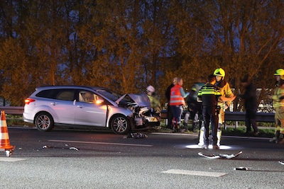 Gewonde bij harde botsing op de A30 bij Ede