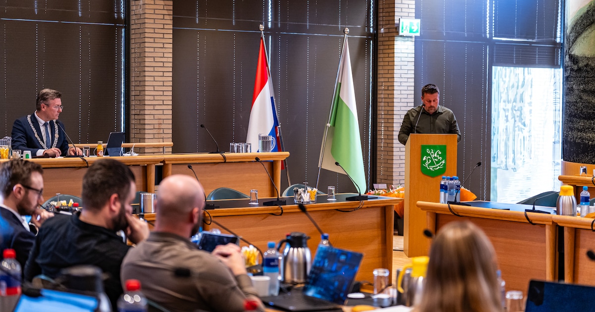Ridderkerkse coalitie overtuigd dat er géén azc komt, oppositie kritisch op plan: ‘Voelt als glibber