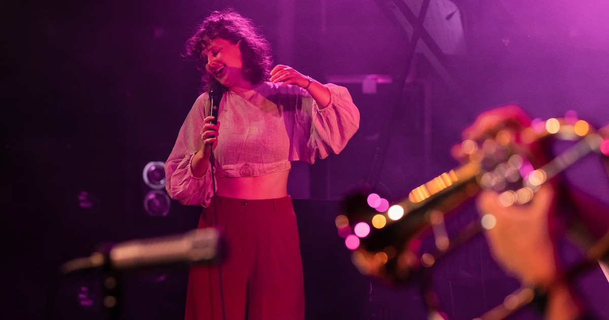 Sara Bax treedt op in Kasteel Doornenburg