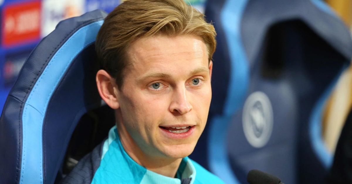 Frenkie de Jong haalt op persconferentie hard uit naar Spaanse media ...