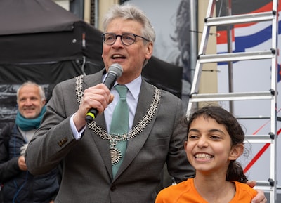 AD spreekt burgemeester Bolsius deze week, na vijf maanden afwezigheid: wat wil jij van hem weten?