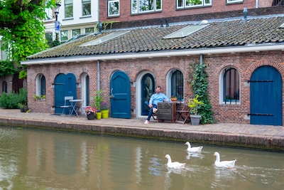 ‘Ieder jaar een housewarming’: Ferry en Tjerk verruilen hun historische woning voor Frankrijk