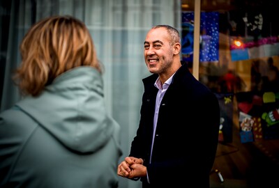 'Onbegrijpelijk en onvoorstelbaar': Rotterdamse scholen woest nadat Rijk miljoenen voor leerlingen schrapt